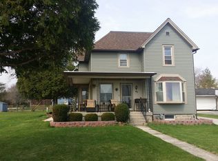 47 Russell Dr, Random Lake, WI 53075