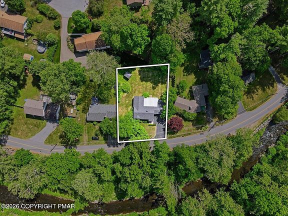 4th image of 227 Tanite Rd