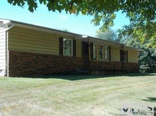 5320 Clear Lake Rd, North Branch, MI 48461