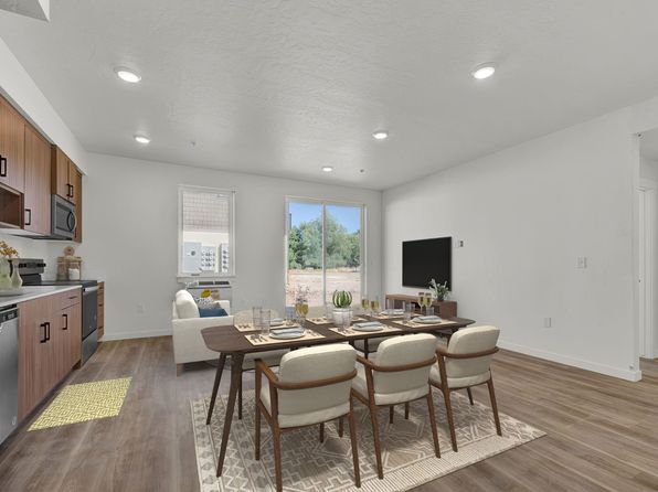 2408-2412 S Broadway Ave #B-210