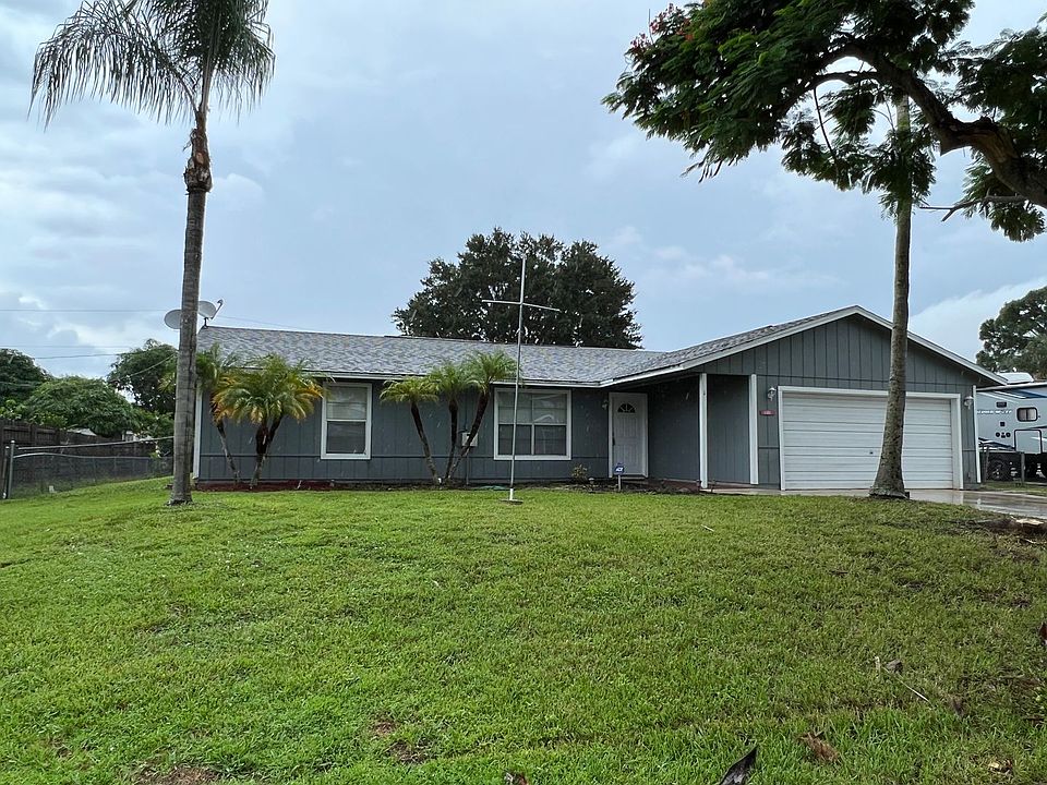 1st image of 1321 SE Navajo Ln