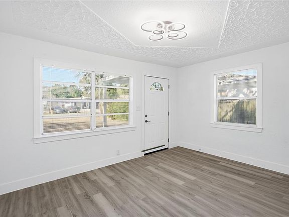 2nd image of 10001 N 20th St