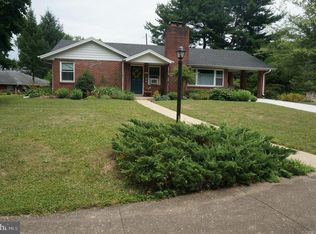 411 Clinton Rd, Harrisburg, PA 17109