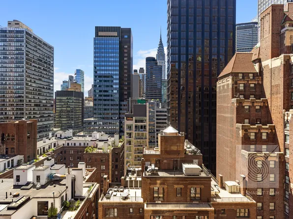145 East 48th Street 24F image 12 of 13