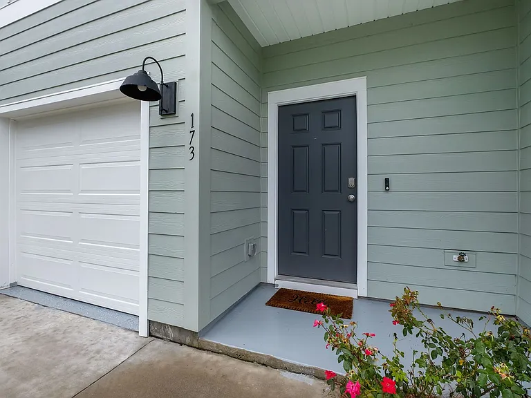 173 Turpentine Dr — Photo 2