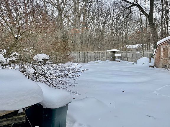 3rd image of 1246 S Mill Iron Rd