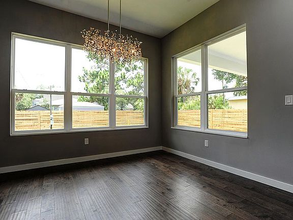 5th image of 6201 Sanders Dr