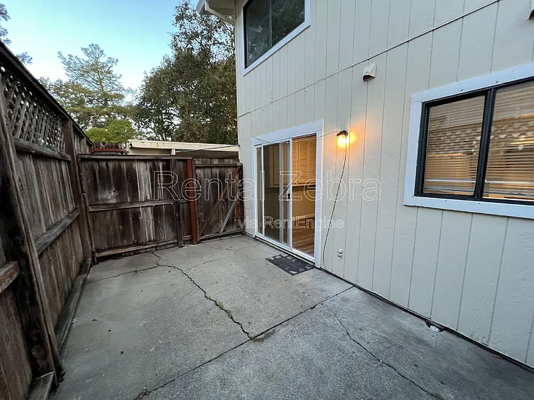 141 W Agua Caliente Rd #D — Photo 25