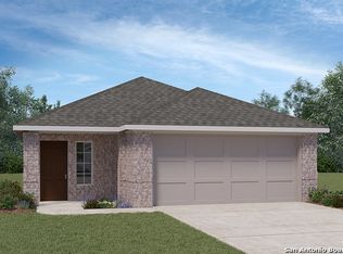 236 Middle Green Loop, Floresville, TX 78114