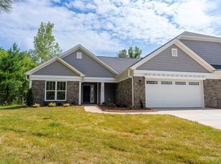 9836 Springholm Dr, Charlotte, NC 28278