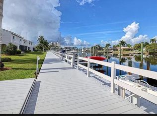18056 San Carlos Blvd APT 166, Fort Myers Beach, FL 33931