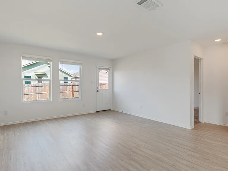 4109 Cataract Cir — Photo 11