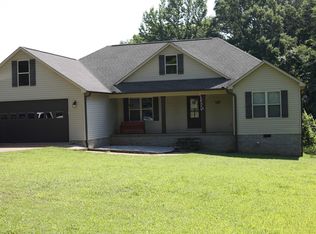 3250 Garland Rd, Pinson, TN 38366