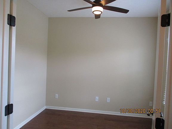 4th image of 460 Redwood Ln #465RED