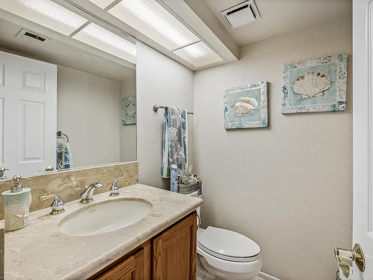 49035 Tango Ct — Photo 32