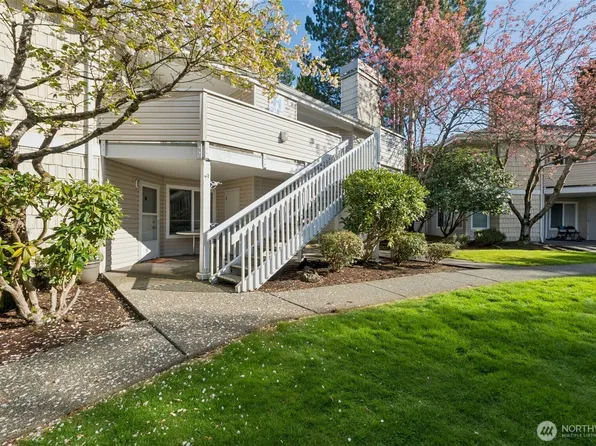 9210 Market Place #H201, Lake Stevens, WA 98258