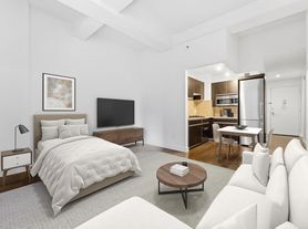 116 John St