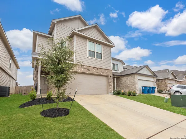 10554 Green Lake Dr, San Antonio, TX 78223