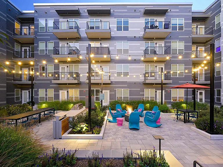 V2 Apartments — Photo 43