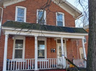 84 W Division St #841/2, Fond Du Lac, WI 54935