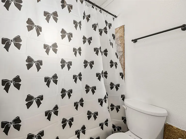 7226 Ridgeberry Dr — Photo 19