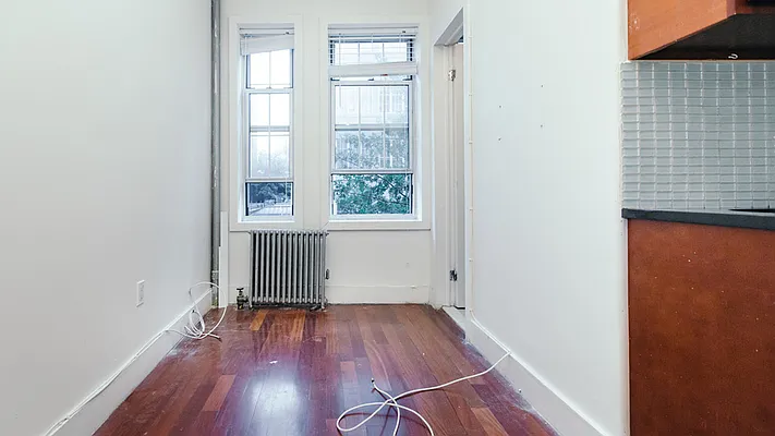 Rented by Nooklyn NYC LLC | media 28