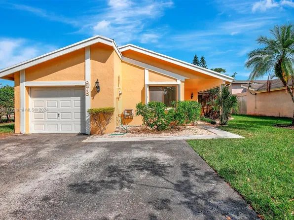 978 NW 89th Ave, Plantation, FL 33324