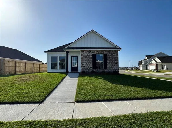 4711 Marais River Dr, Slidell, LA 70461