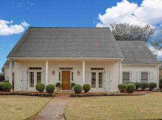 12 Moss Forest Cir, Jackson, MS 39211