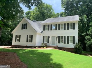 409 Tenterden Curv, Peachtree City, GA 30269