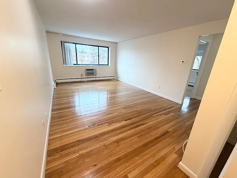 122A Dustin St #21A — Photo 9
