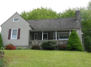 508 Fisher Hill St, Sharon, PA 16146