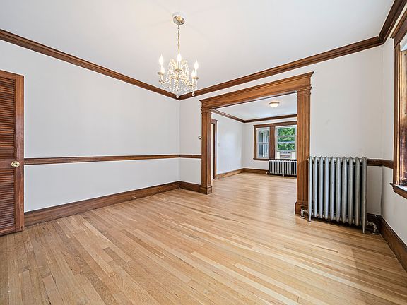 3rd image of 104 Greaton Rd Floor 2