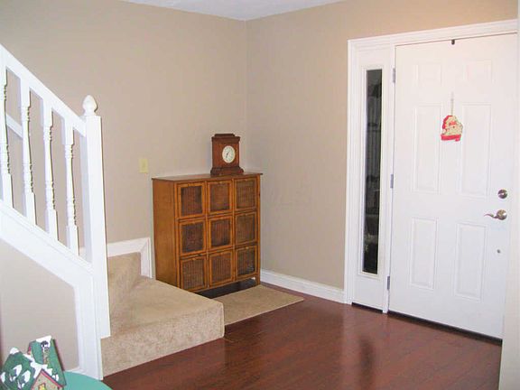 2nd image of 2965 Longridge Way