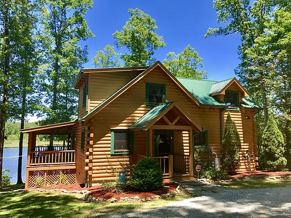 3rd image of 266 Rosewood Lake Dr