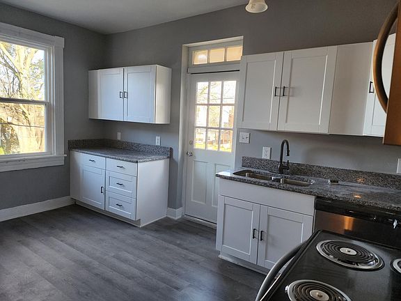 3rd image of 509 N 24th St APT 2
