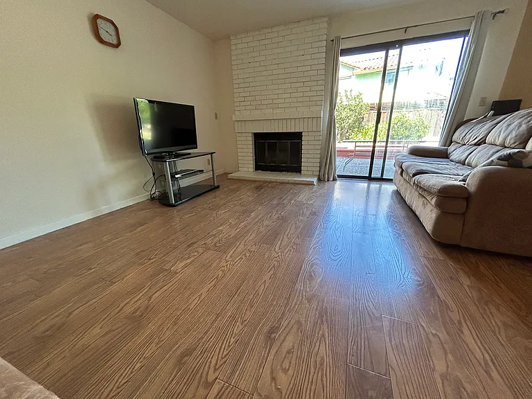 2927 Calle De La Mesa — Photo 10