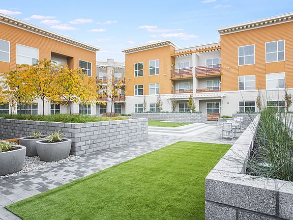 Three Courtyards
