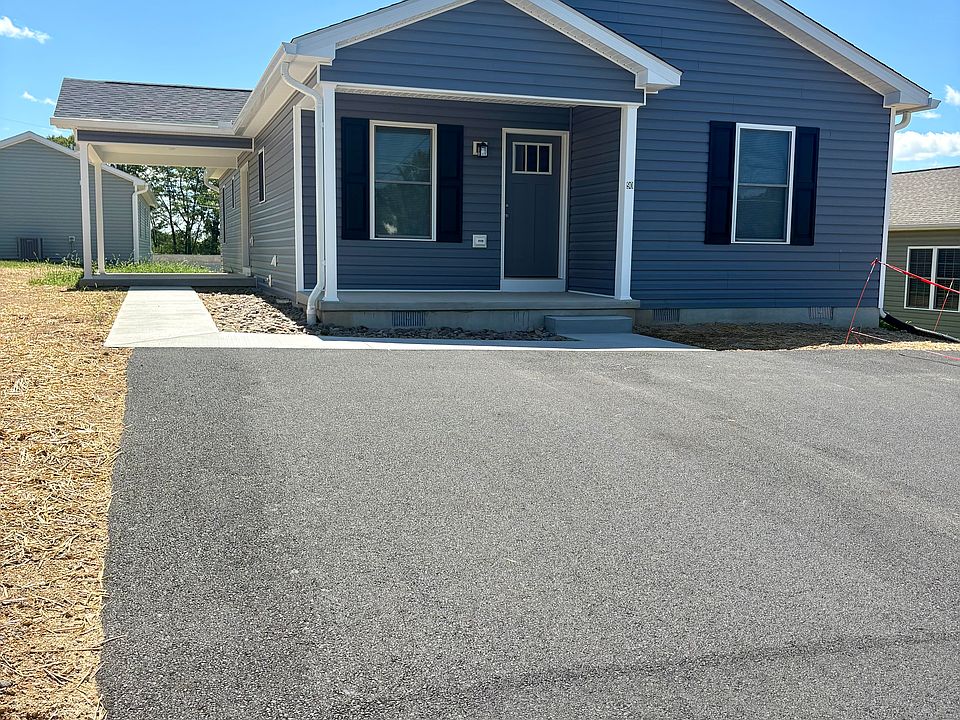 1st image of 90 Hanshew Ln
