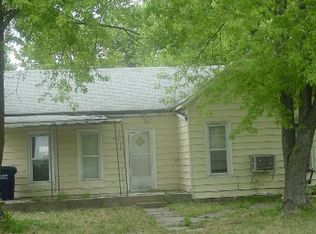 505 4th St, Winchester, KS 66097