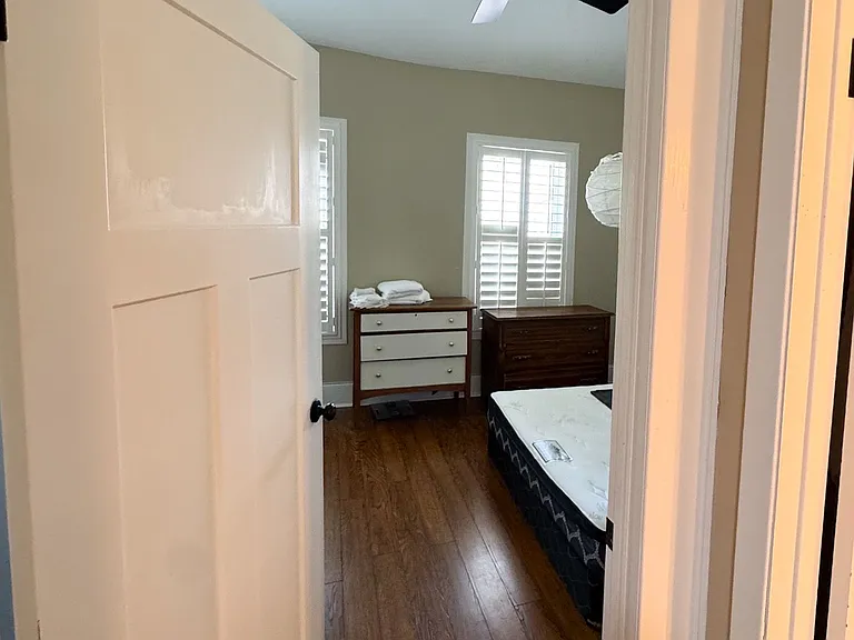 18 Mill St — Photo 9