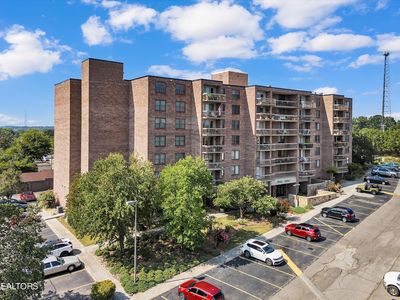 303 Regal Tower, Maryville, TN, 37804