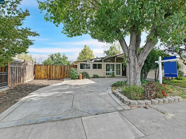 2830 Eastgate Ave, Concord, CA 94520