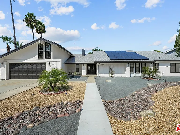 20071 1/2 Emerald Meadow Dr — Photo 19