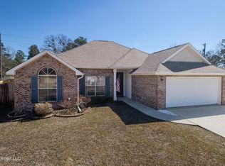 13720 Hidden Oaks Dr, Gulfport, MS 39503