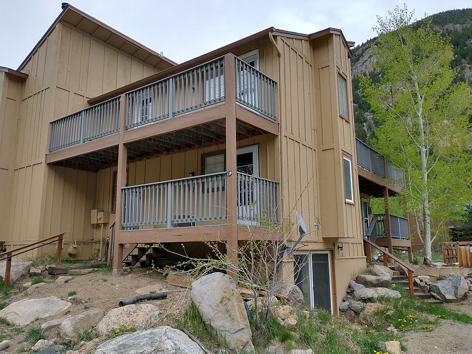 3 story townhome with walkout patio - directly enters the flex room
