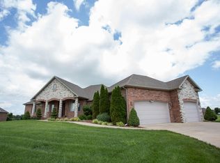 4410 N 3rd St, Ozark, MO 65721