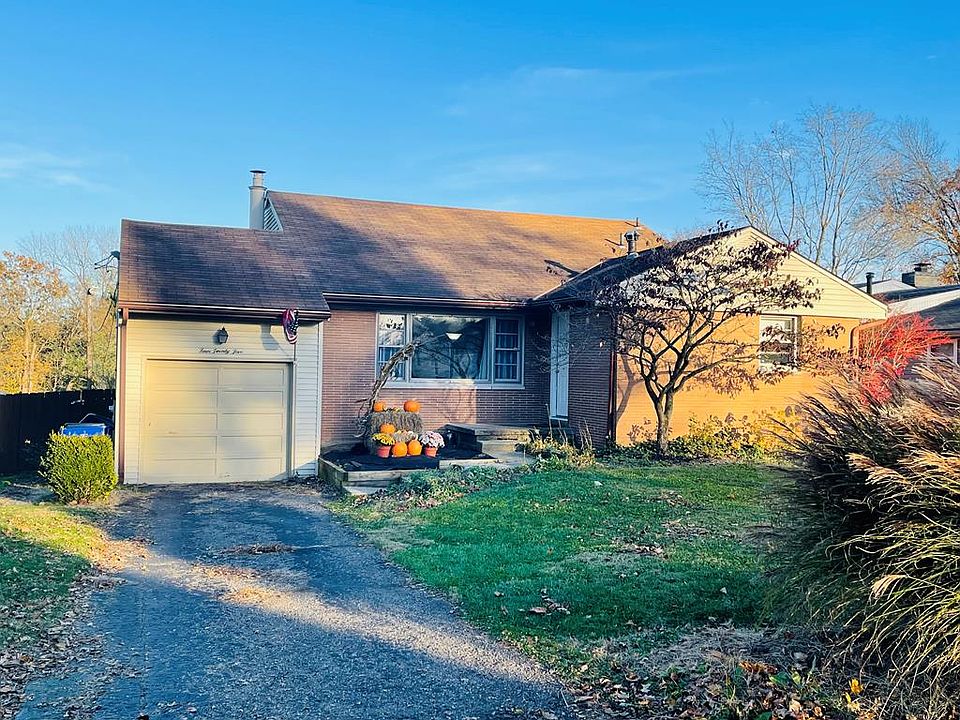 1st image of 425 Willow Ln #560/301