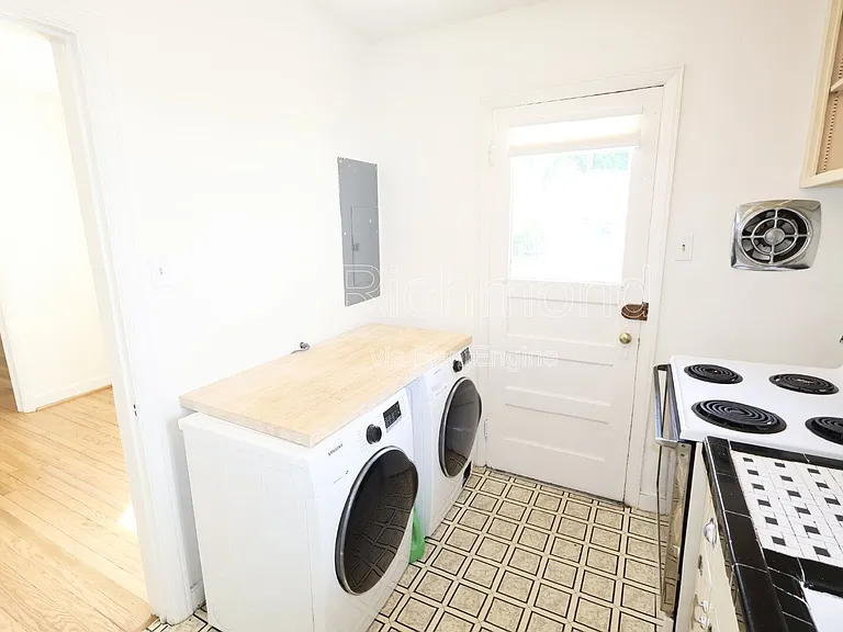 904 Maple Ave — Photo 16