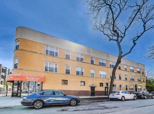 1949 N Whipple St #1, Chicago, IL 60647